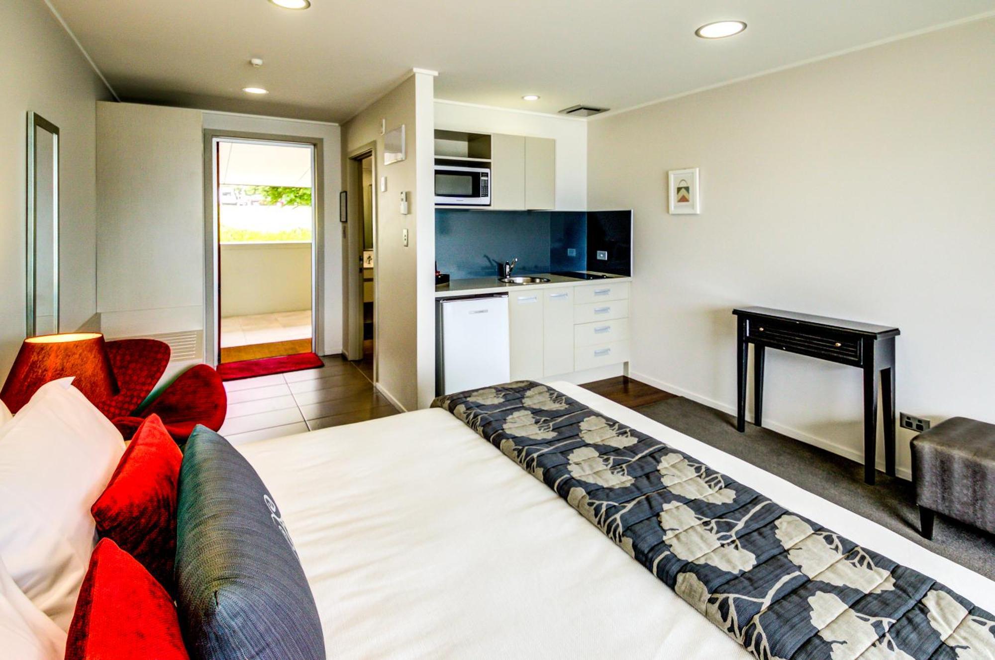 Marakura Deluxe Motel Te Anau Exterior foto