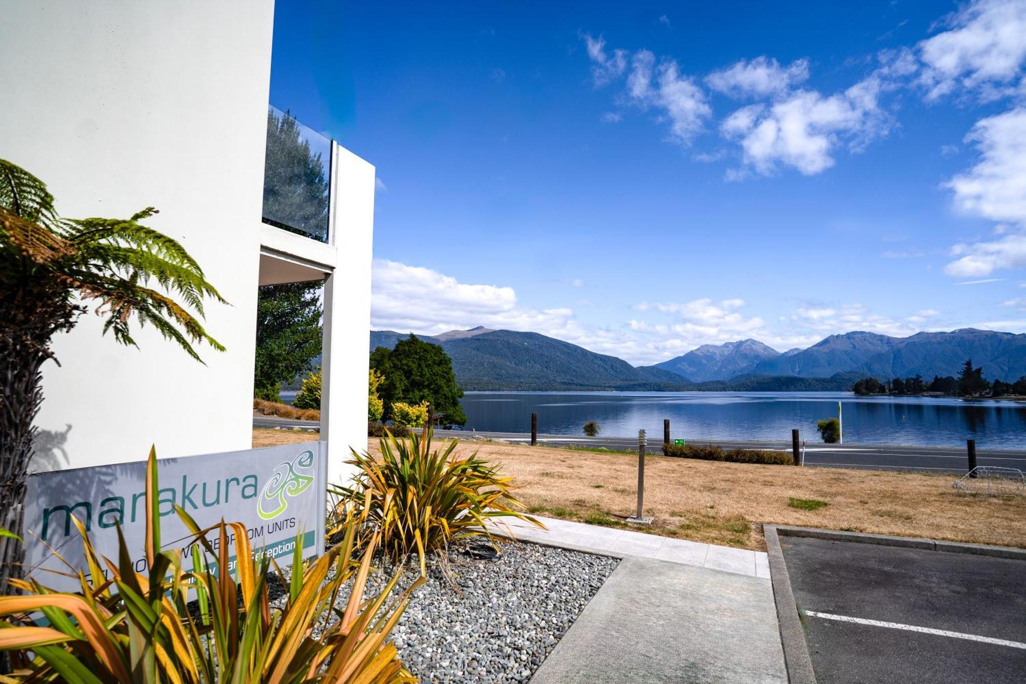 Marakura Deluxe Motel Te Anau Exterior foto